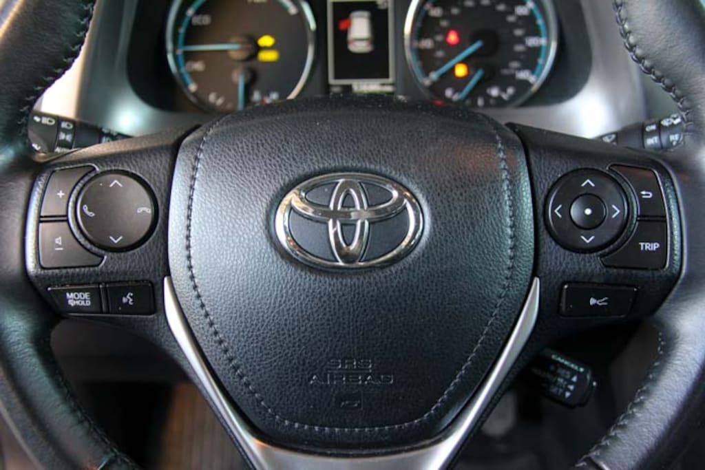 Used 2017 Toyota RAV4 Hybrid XLE Wagon