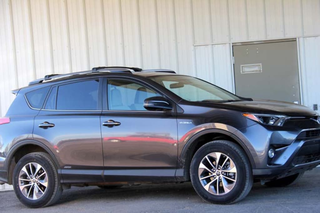 Used 2017 Toyota RAV4 Hybrid XLE Wagon