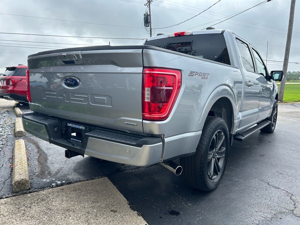 2022 Ford F-150 XLT photo 3