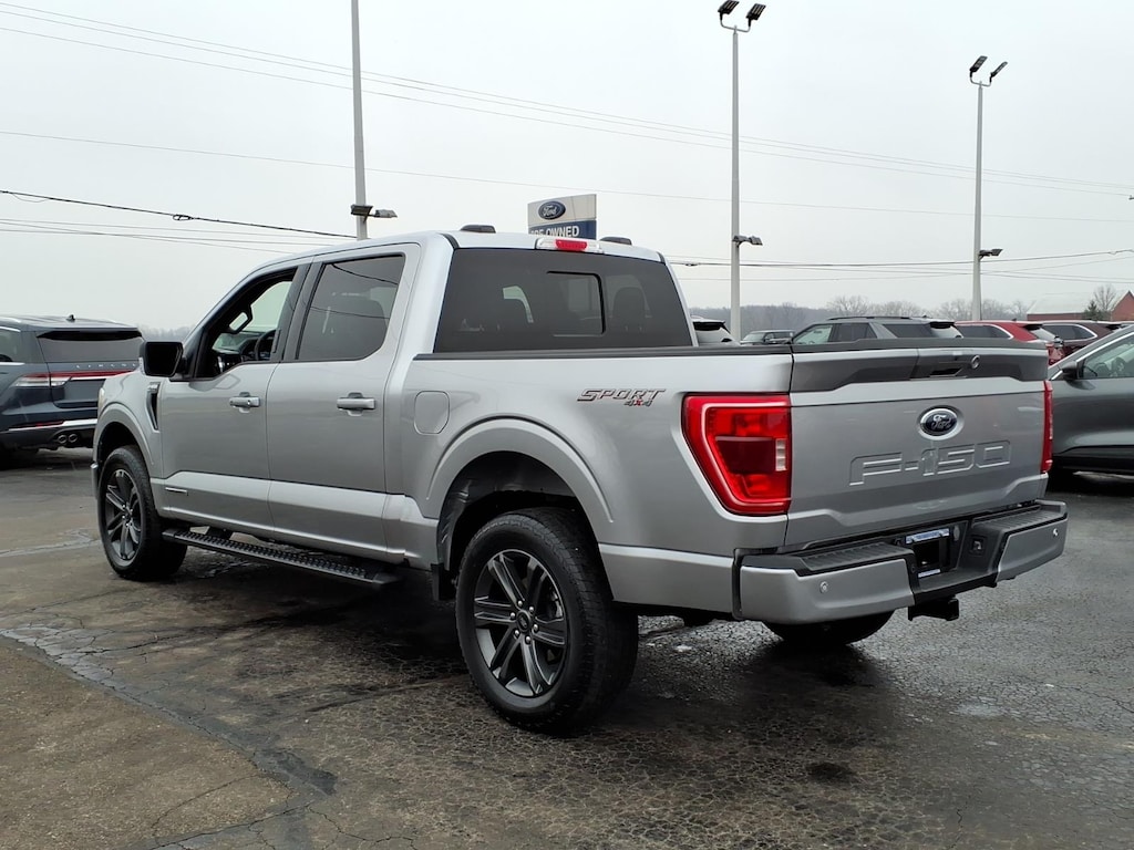 2023 Ford F-150 XLT photo 4