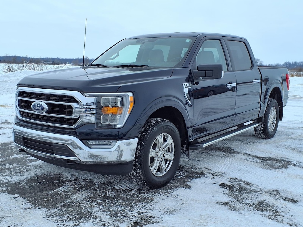 2022 Ford F-150 XLT photo 3