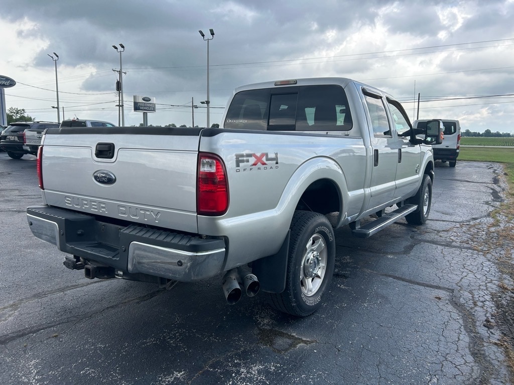 Used 2011 Ford F-350 Super Duty XLT 4x4 XLT Crew Cab 6.8 ft. SB SRW Pickup