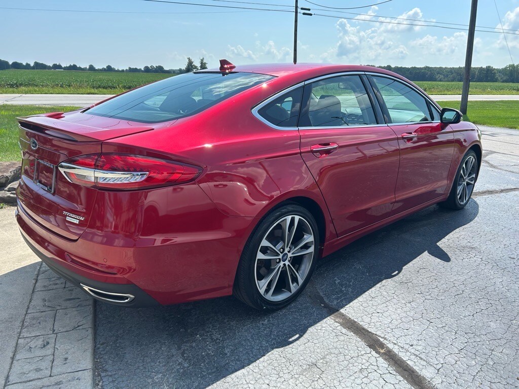 2020 Ford Fusion Titanium photo 2