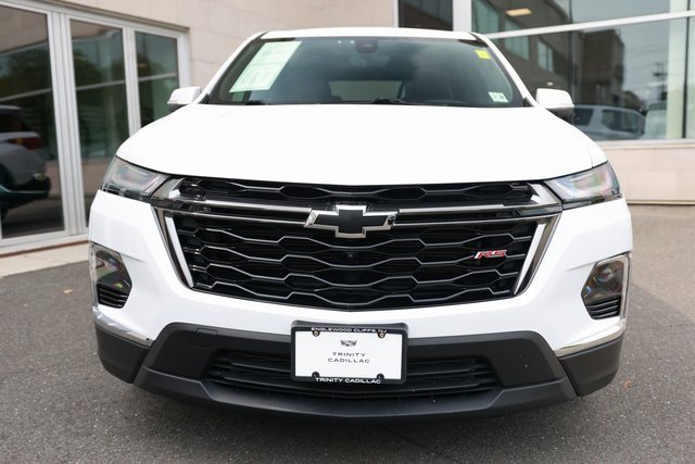 2023 Chevrolet Traverse RS photo 2