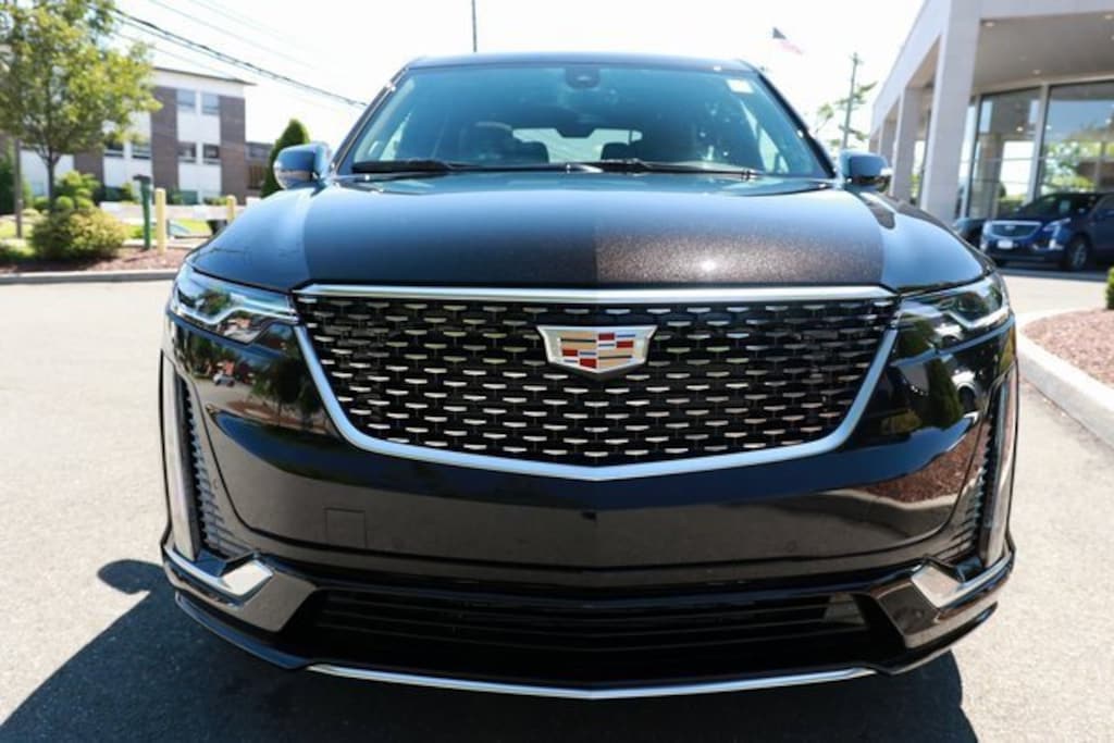 Used 2024 CADILLAC XT6 Premium Luxury SUV