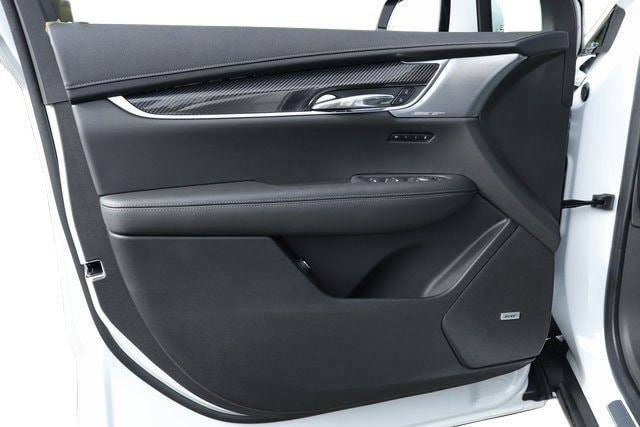 2022 Cadillac XT6 Sport - Photo 24