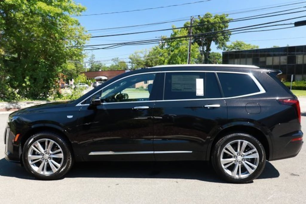 Used 2024 CADILLAC XT6 Premium Luxury SUV