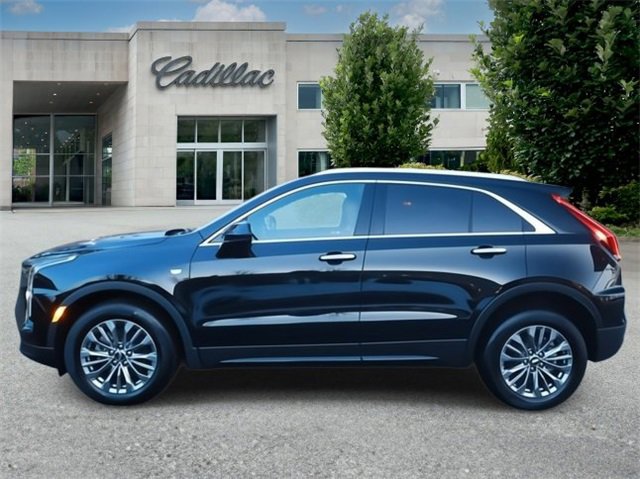2024 Cadillac XT4 Premium Luxury photo 4