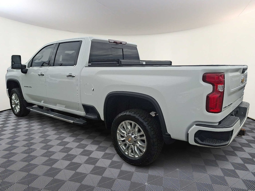 Used 2023 Chevrolet Silverado 2500 HD High Country Truck Crew Cab