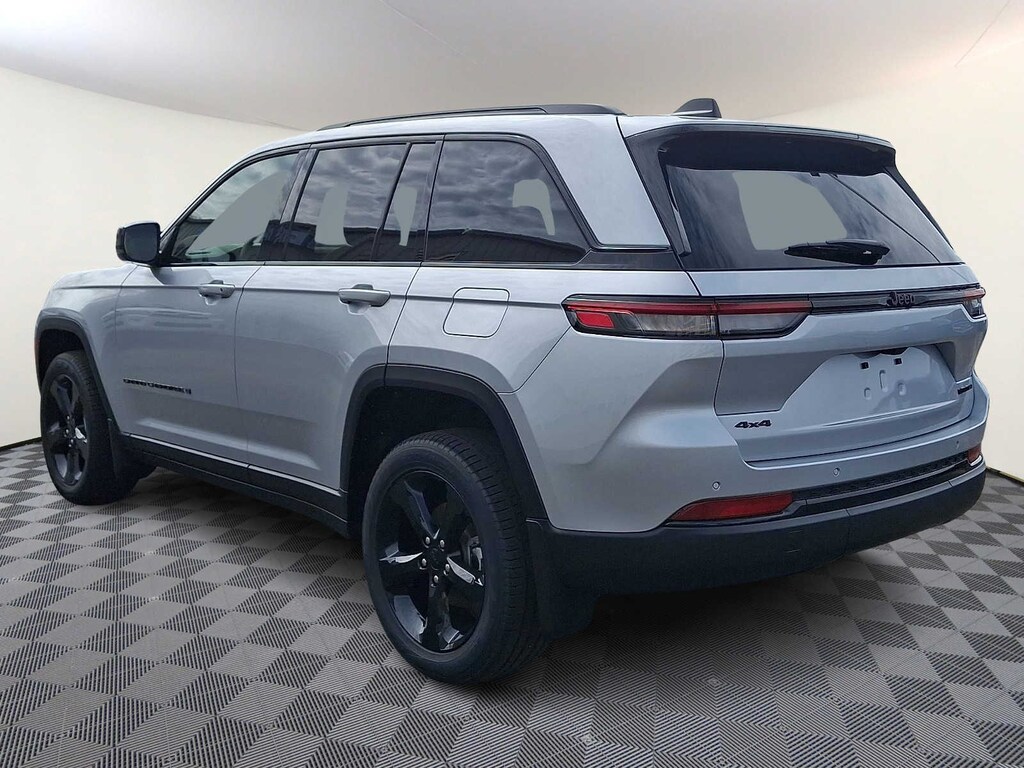 Certified 2025 Jeep Grand Cherokee Limited SUV
