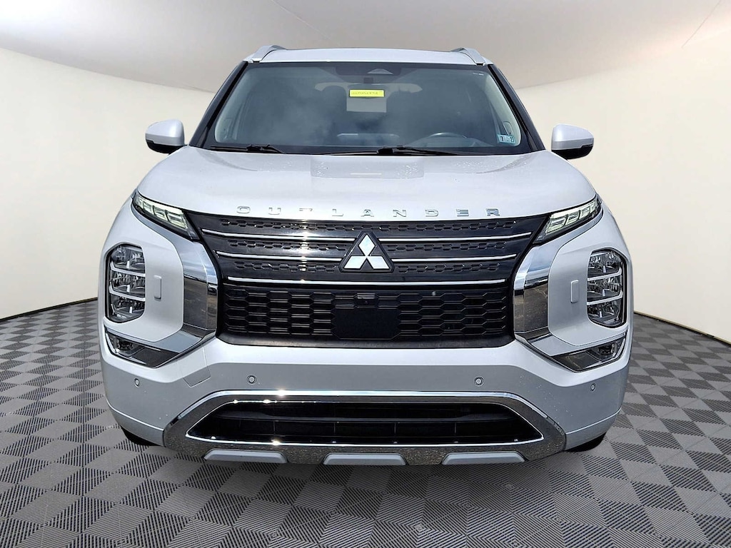 Used 2023 Mitsubishi Outlander SEL SUV