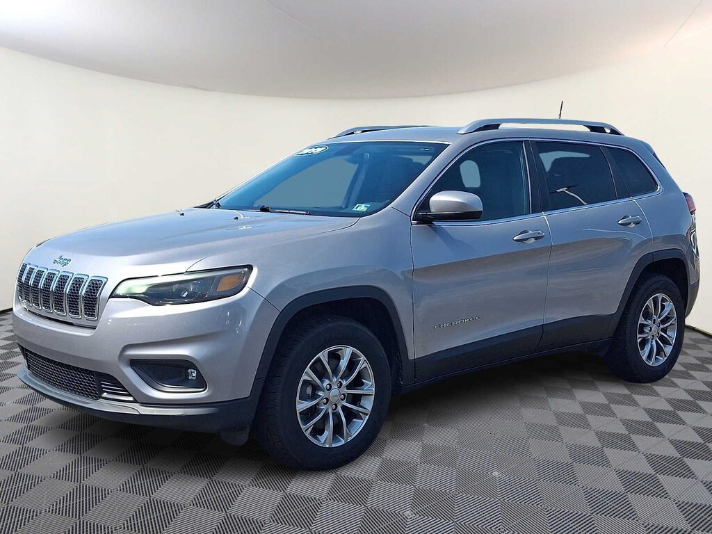 Used 2019 Jeep Cherokee Latitude Plus 4x4 SUV