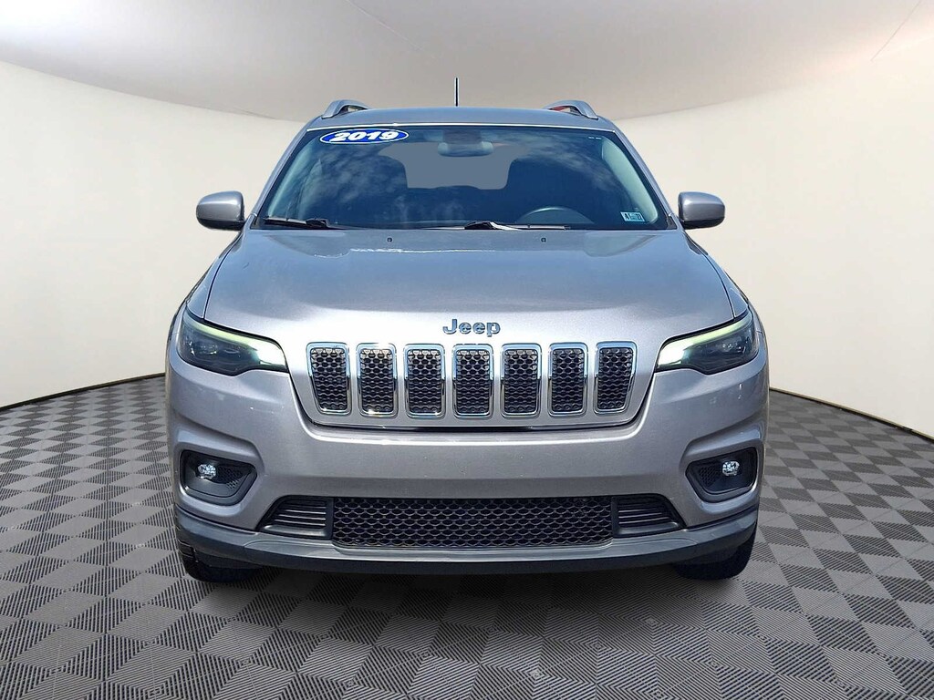 Used 2019 Jeep Cherokee Latitude Plus 4x4 SUV