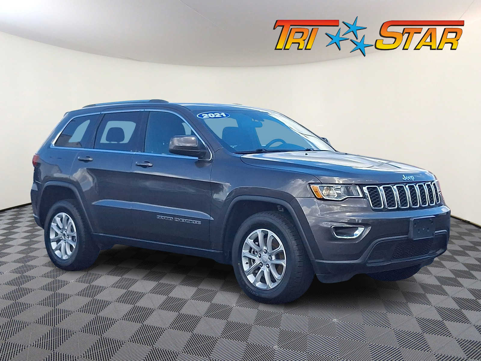 2021 Jeep Grand Cherokee Laredo E