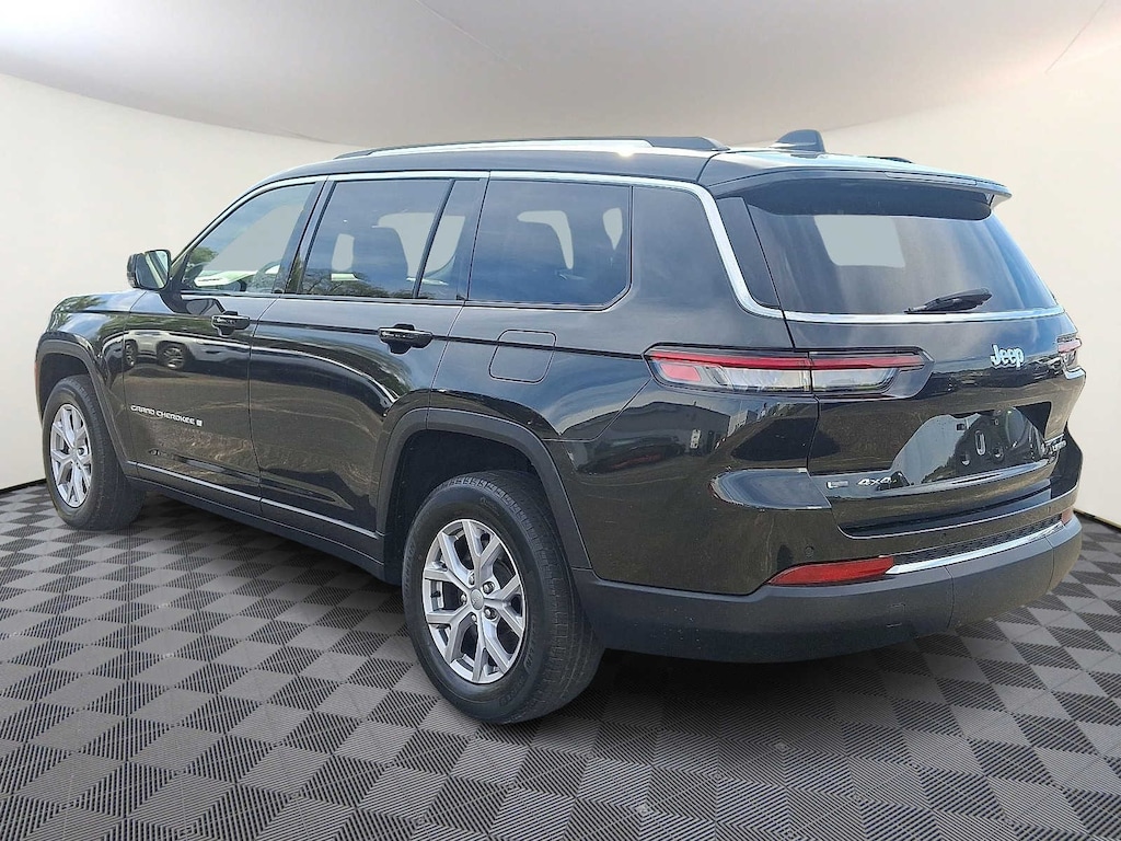 Used 2022 Jeep New Grand Cherokee Limited SUV