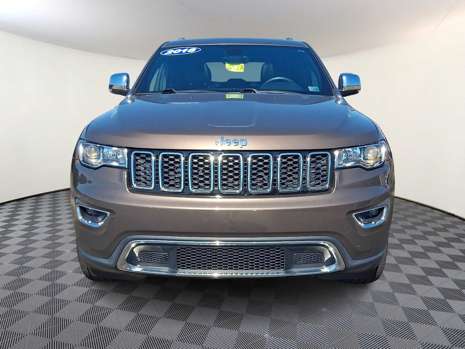 Used 2018 Jeep Grand Cherokee Limited 4x4 SUV
