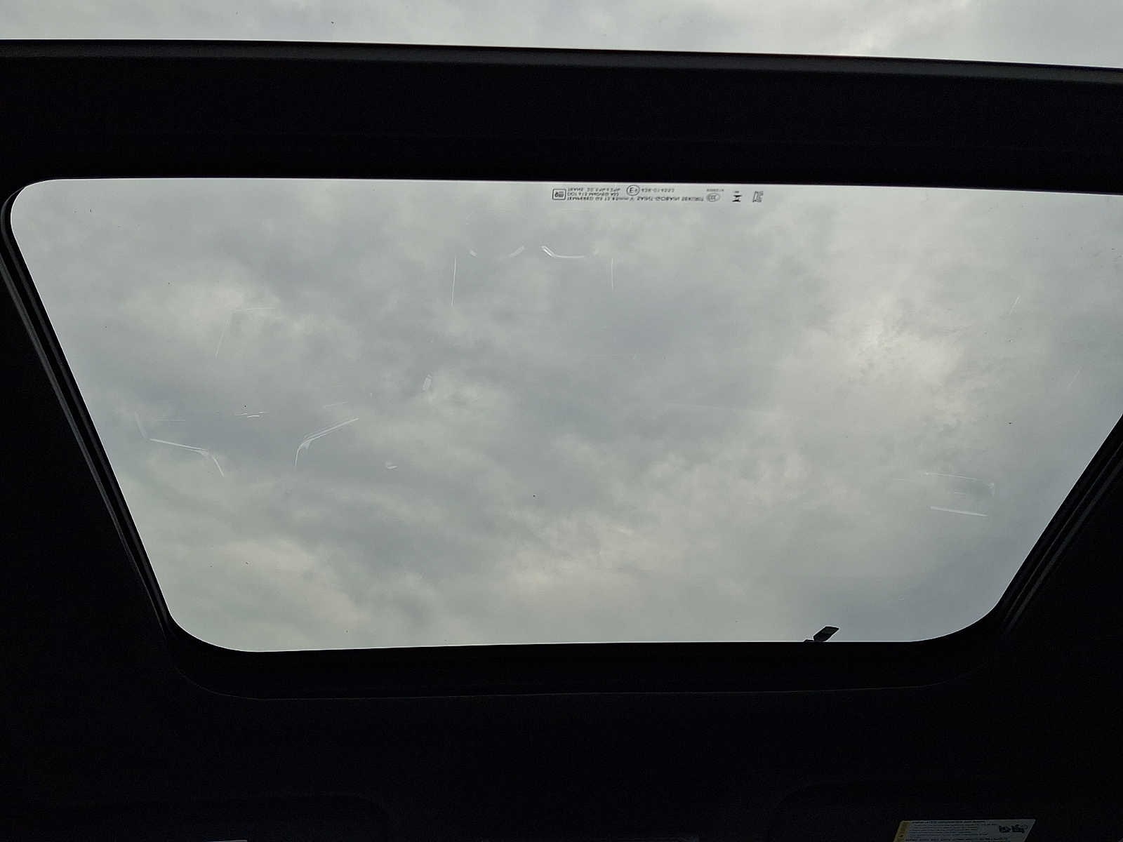 2027 Chevrolet Traverse LT - Photo 7
