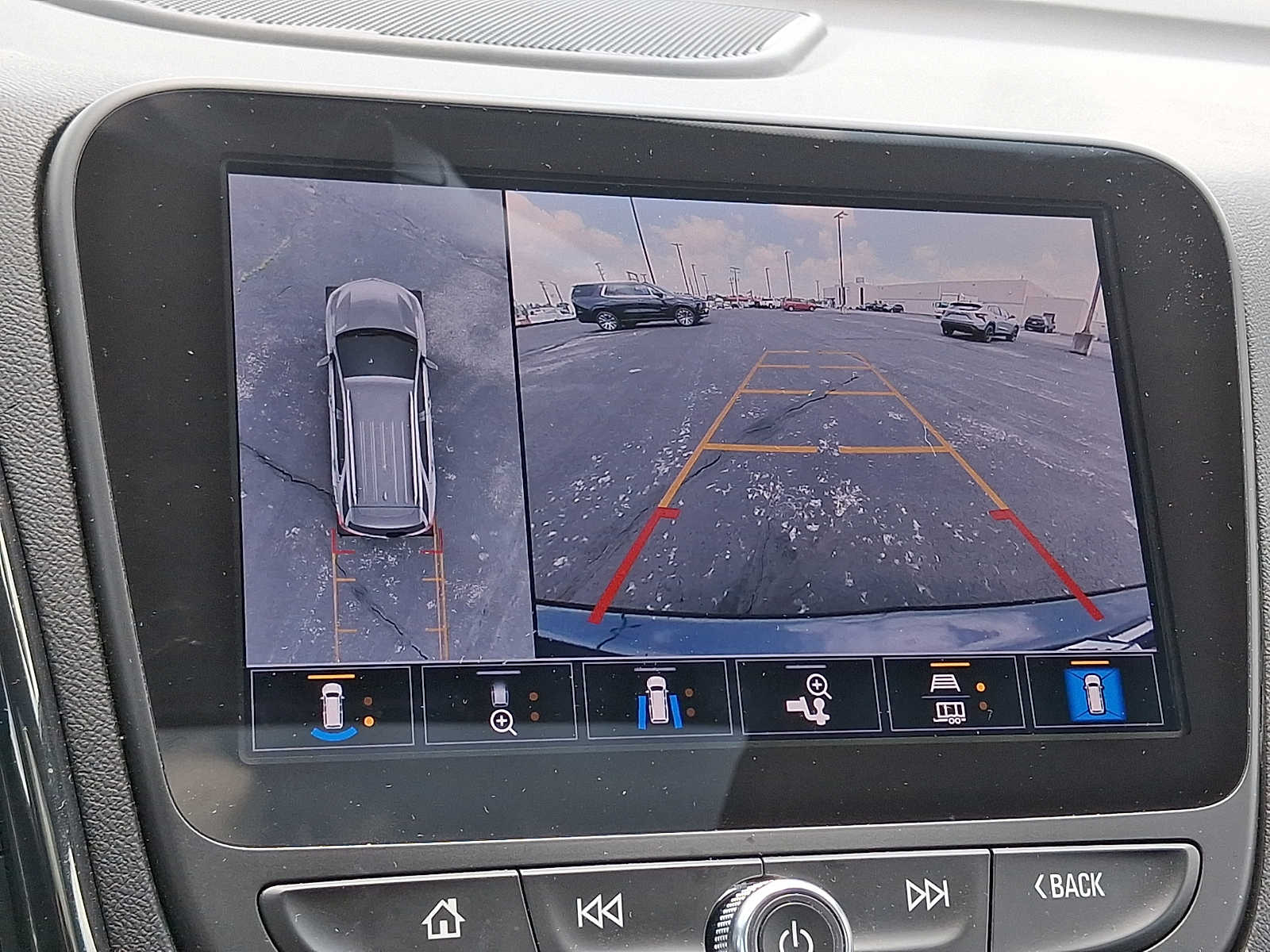 2023 Chevrolet Equinox RS - Photo 21