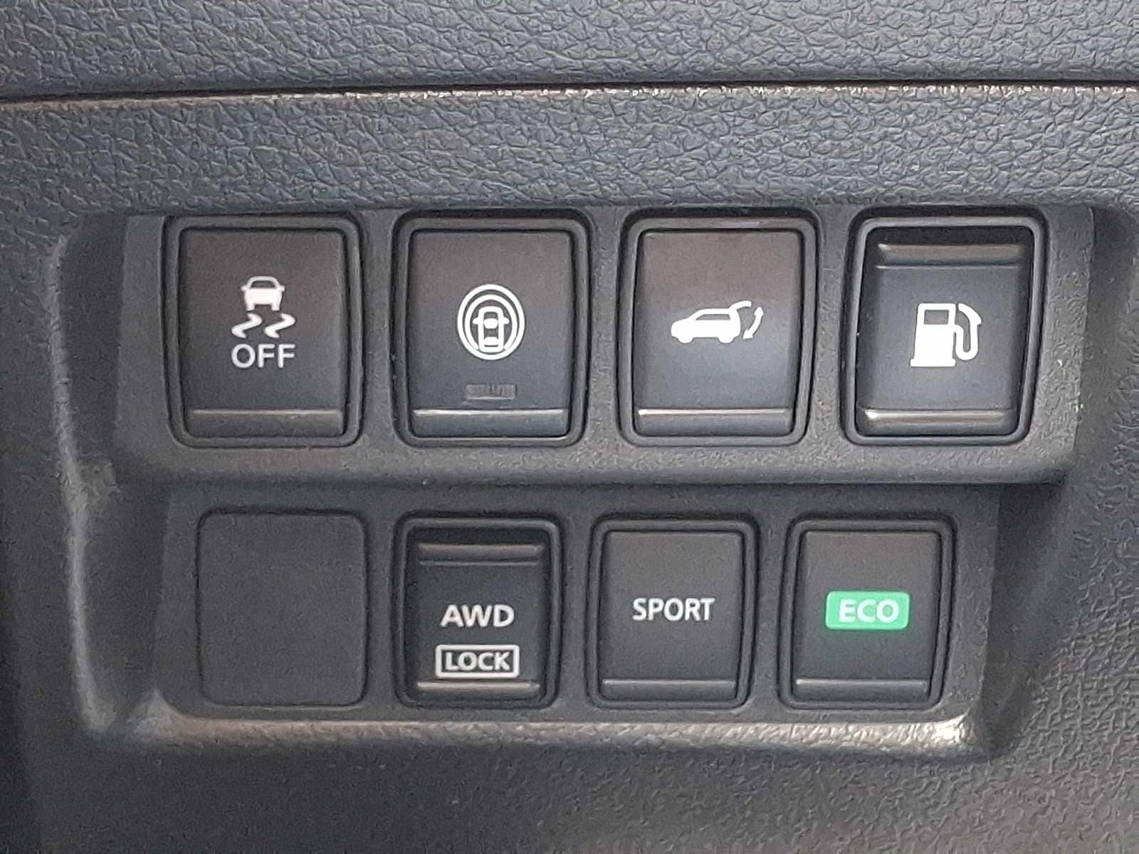 2020 Nissan Rogue SV - Photo 23
