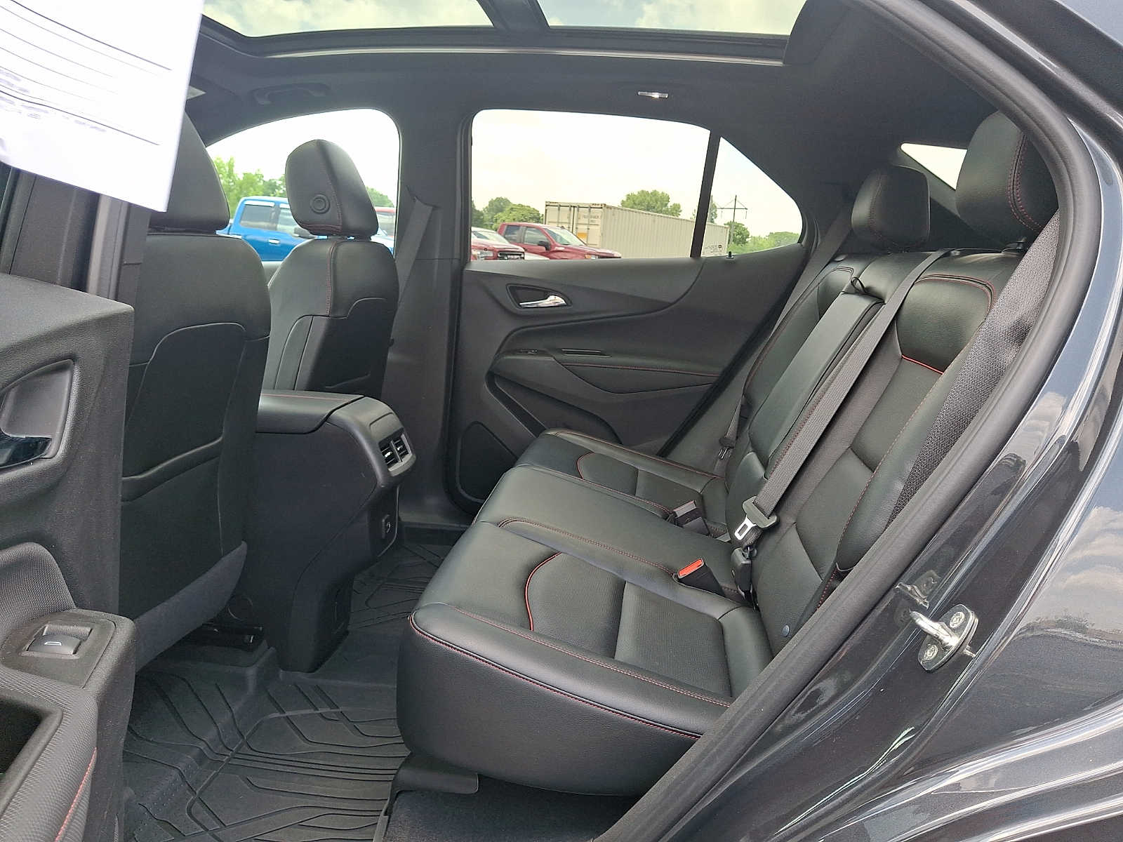 2023 Chevrolet Equinox RS - Photo 10