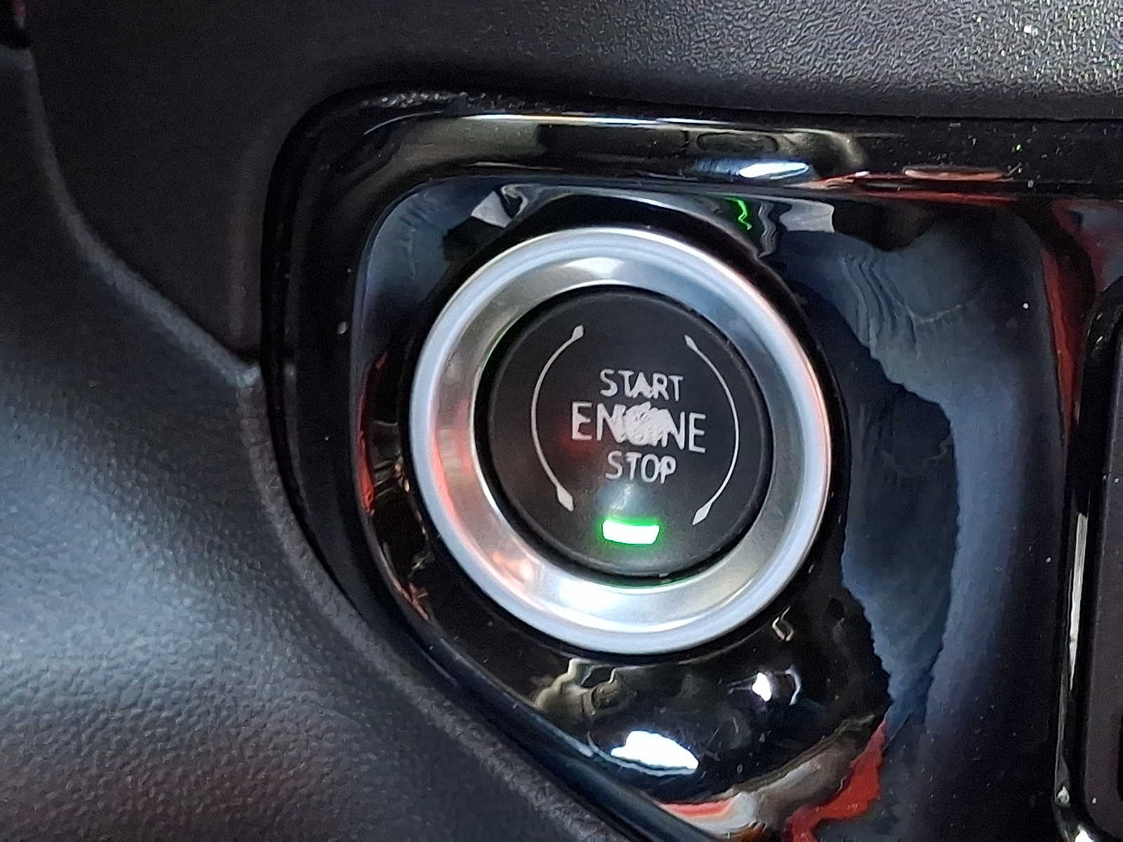 2024 Chevrolet Silverado 1500 LT - Photo 25