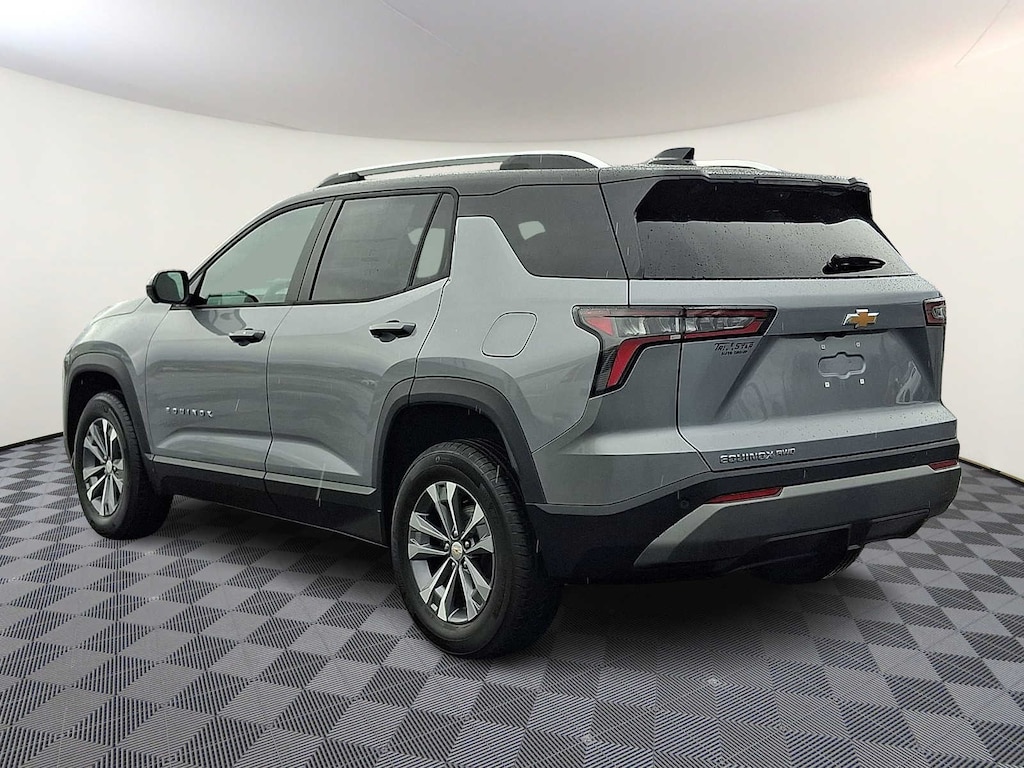 New 2026 Chevrolet Equinox LT SUV