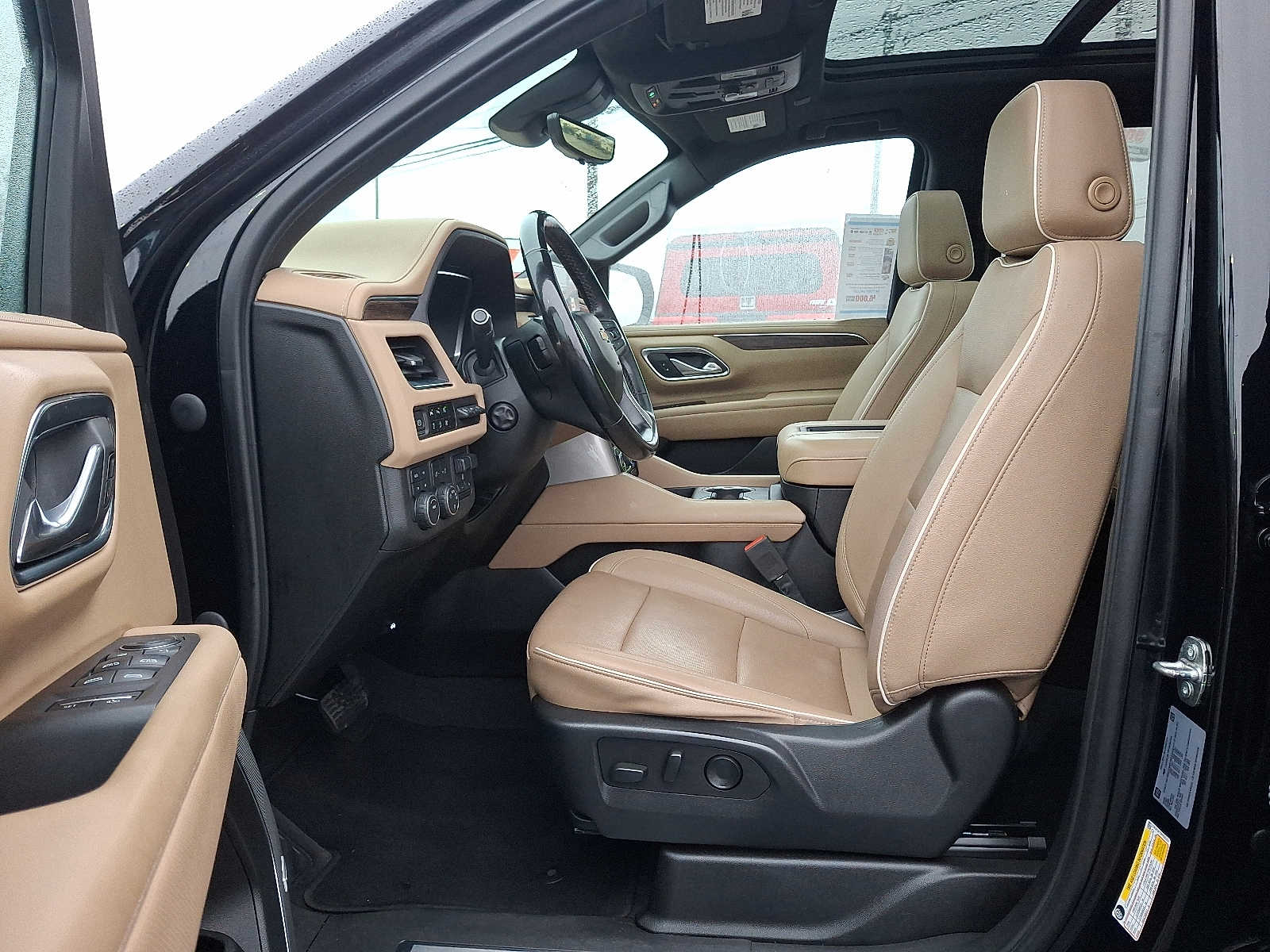 2023 Chevrolet Tahoe Premier - Photo 14