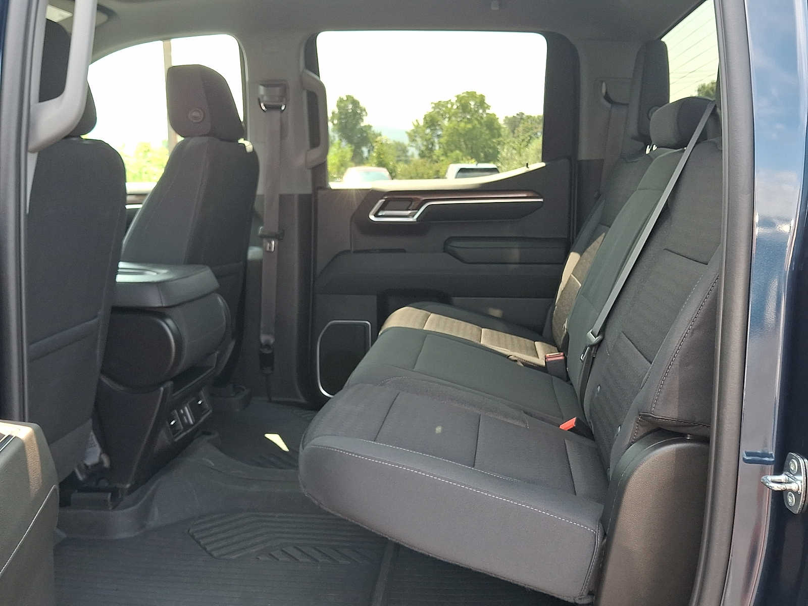 2022 Chevrolet Silverado 1500 RST - Photo 10