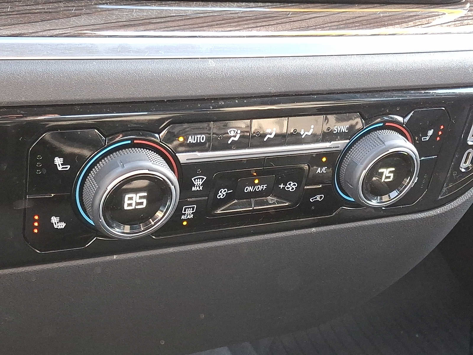 2022 Chevrolet Silverado 1500 RST - Photo 29