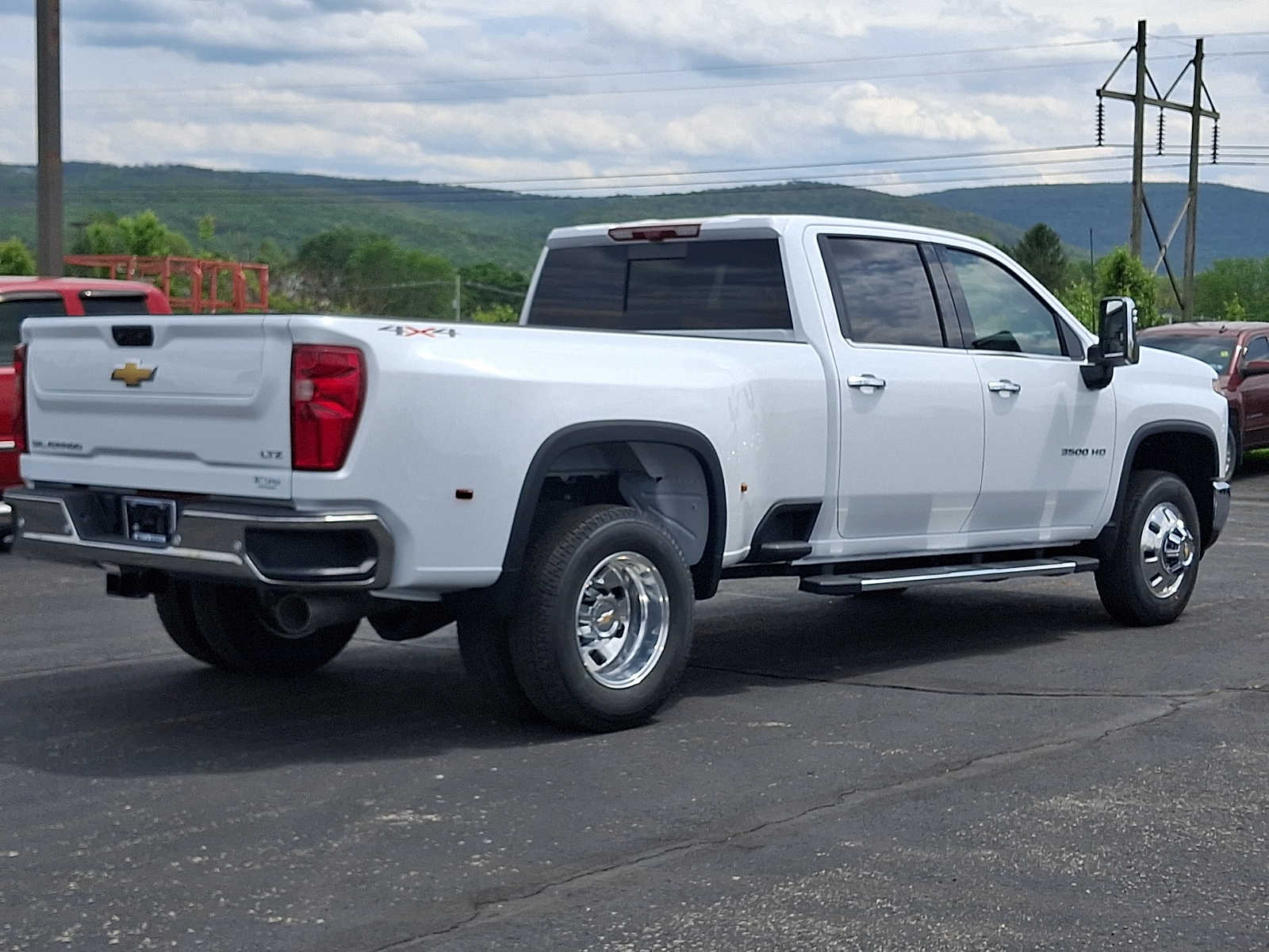 2026 Chevrolet Silverado 3500 HD LTZ - Photo 6