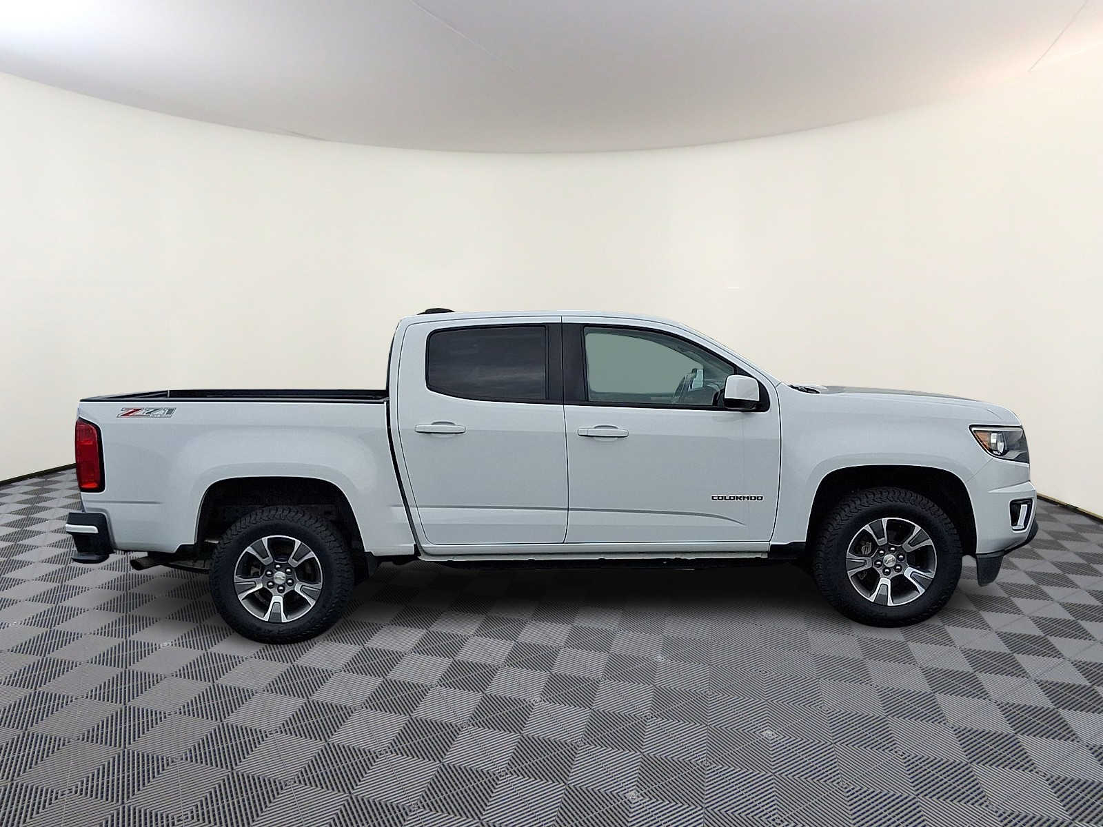 2020 Chevrolet Colorado Z71 - Photo 7