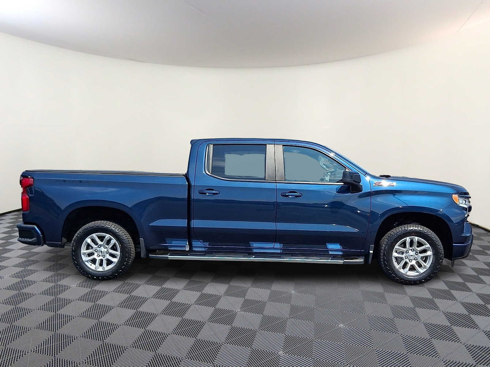 2022 Chevrolet Silverado 1500 RST - Photo 7
