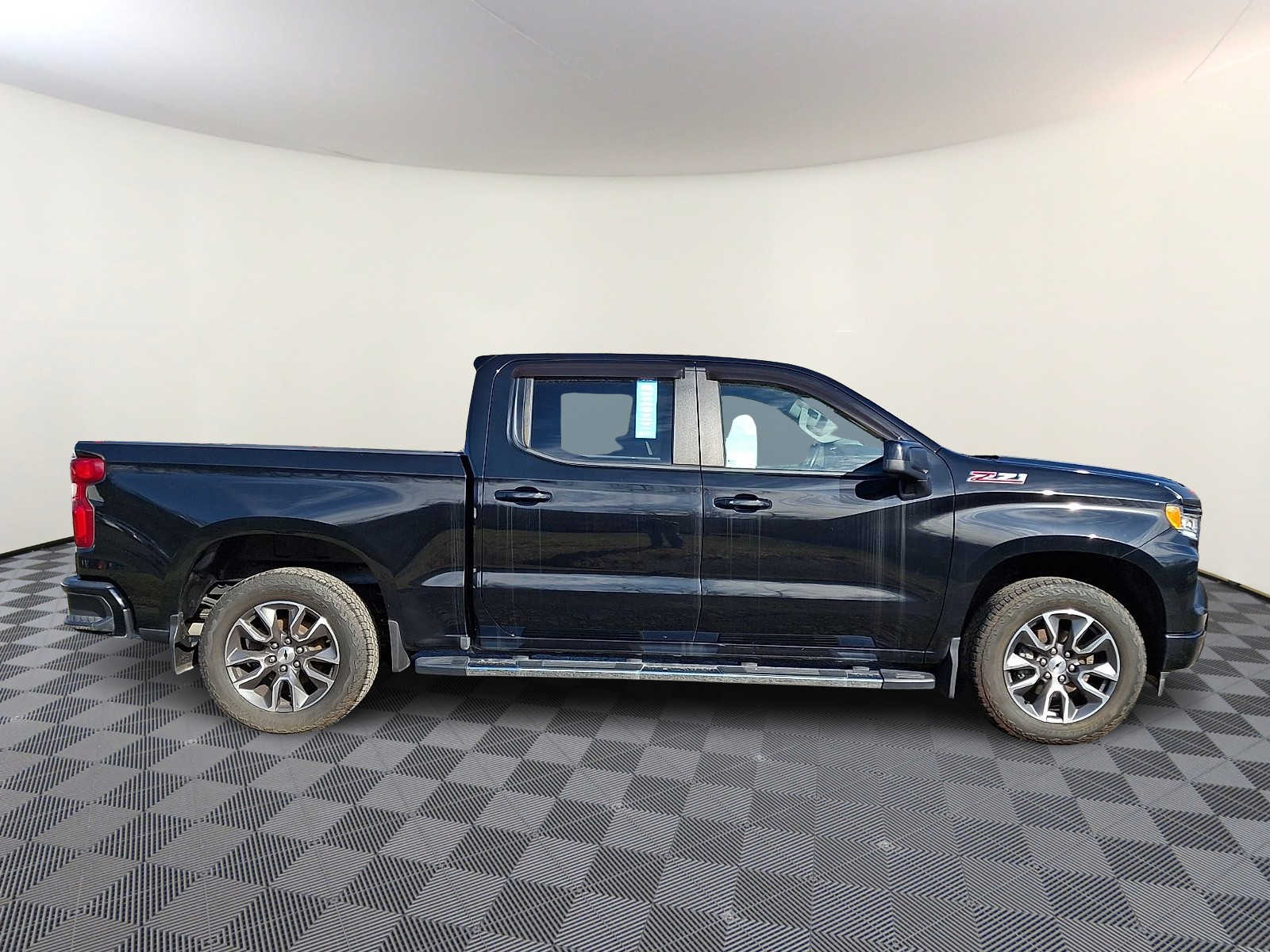 2022 Chevrolet Silverado 1500 RST - Photo 13