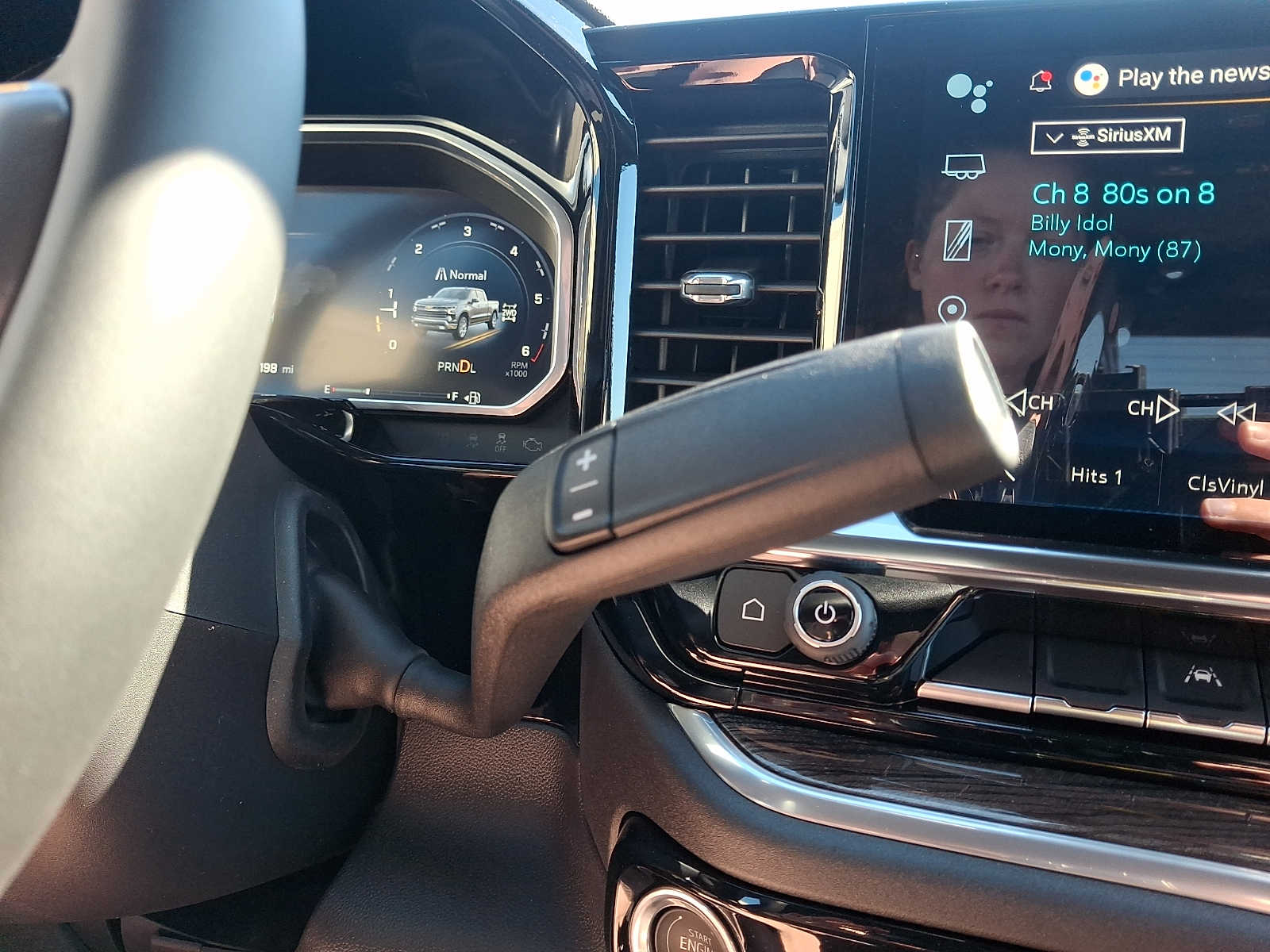 2026 Chevrolet Silverado 1500 LT - Photo 10