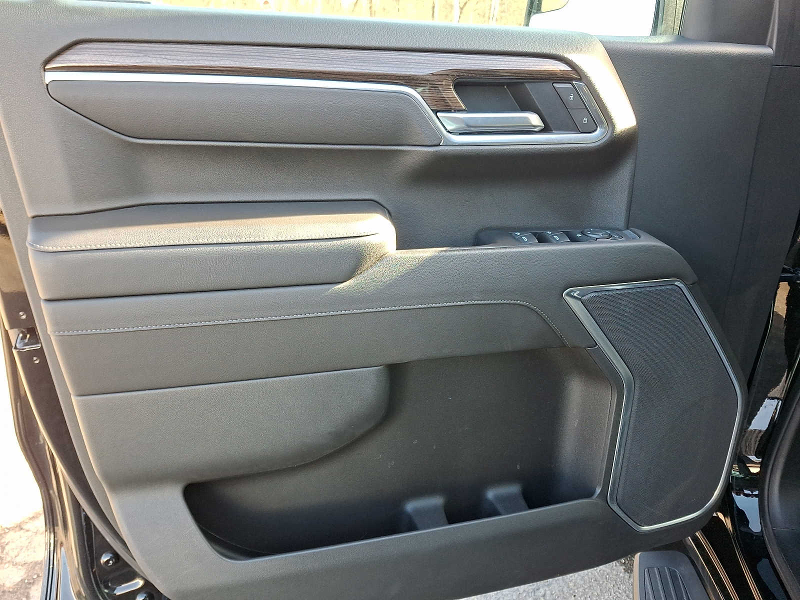 2022 Chevrolet Silverado 1500 RST - Photo 23