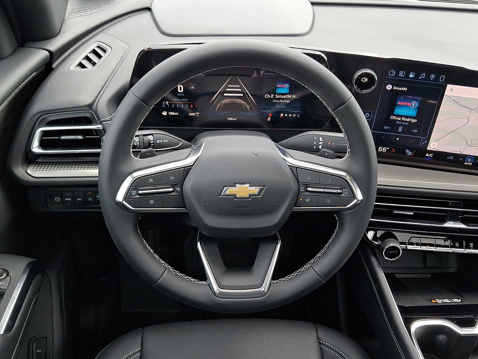 2027 Chevrolet Traverse LT - Photo 8