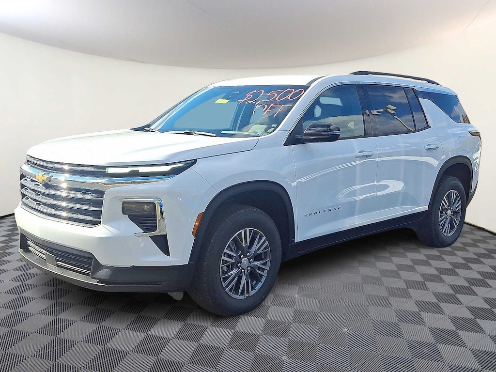 New 2026 Chevrolet Traverse LT SUV