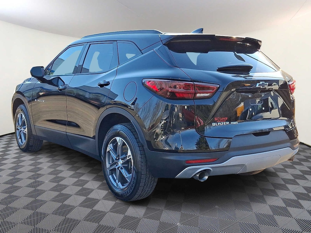 Used 2023 Chevrolet Blazer 2LT SUV