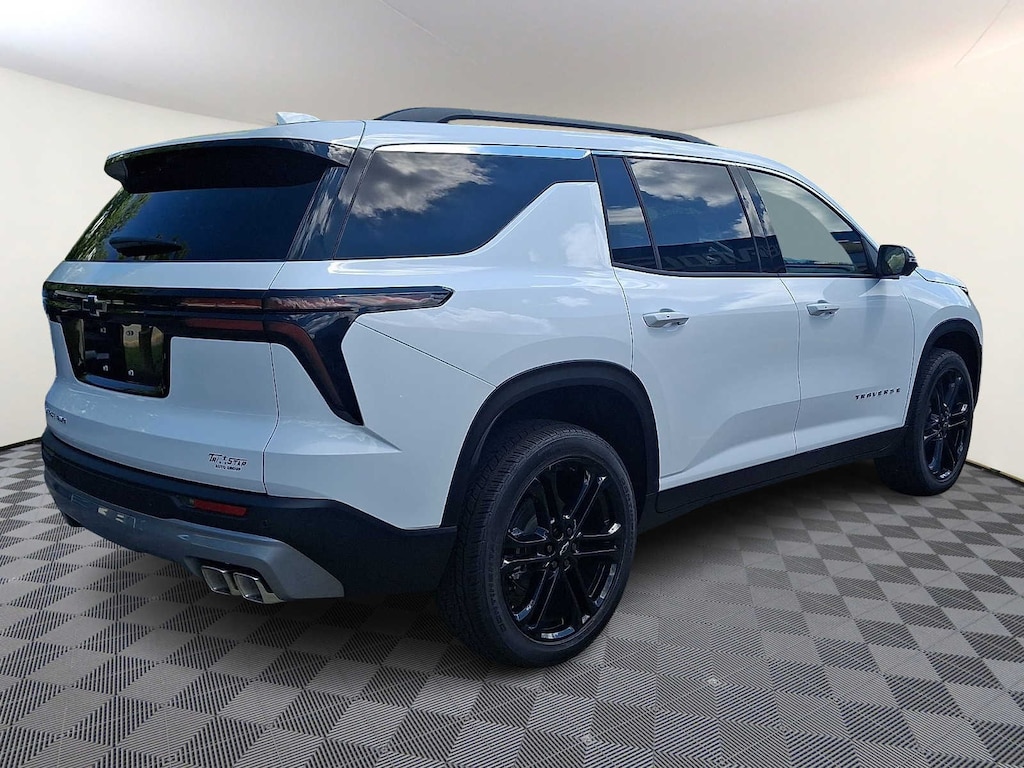 New 2026 Chevrolet Traverse LT SUV