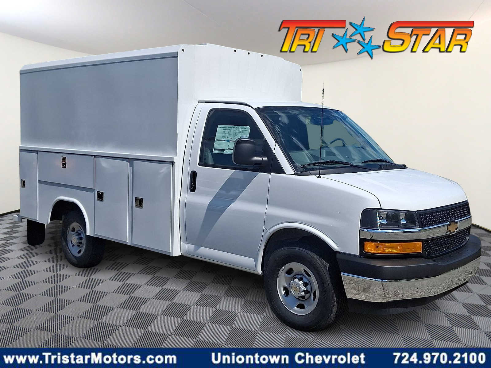 2026 Chevrolet Express 3500 139" WB's photo