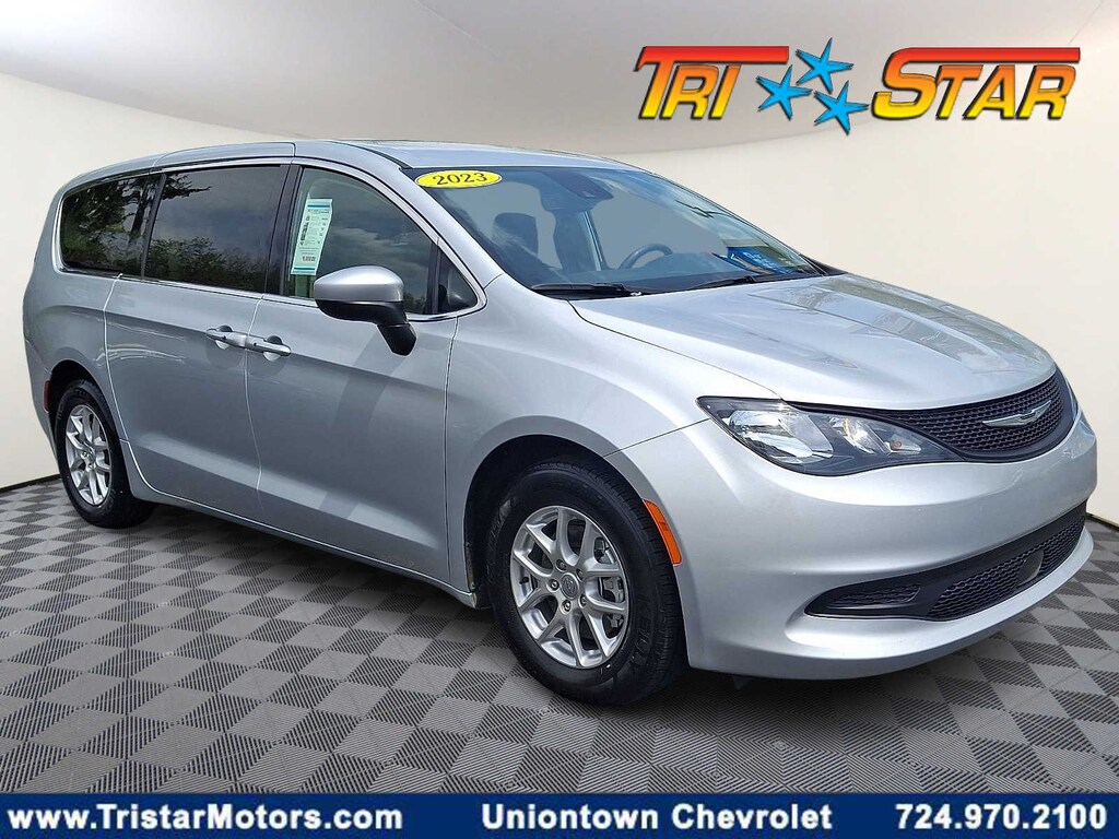 Used 2023 Chrysler Voyager LX
