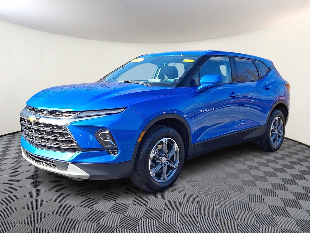 Used 2025 Chevrolet Blazer 2LT SUV