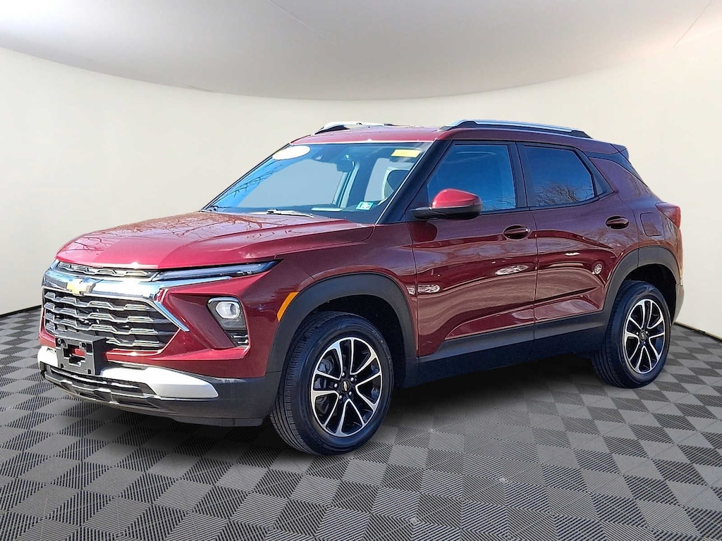 Used 2025 Chevrolet Trailblazer LT SUV