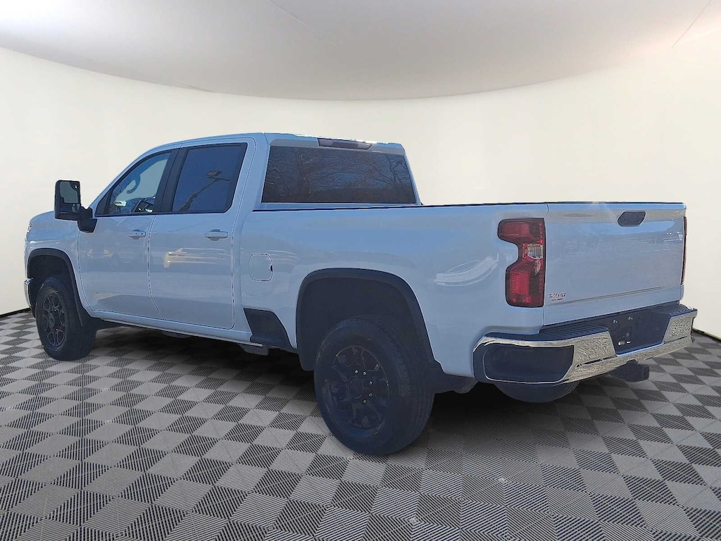 Used 2022 Chevrolet Silverado 2500 HD LT Truck