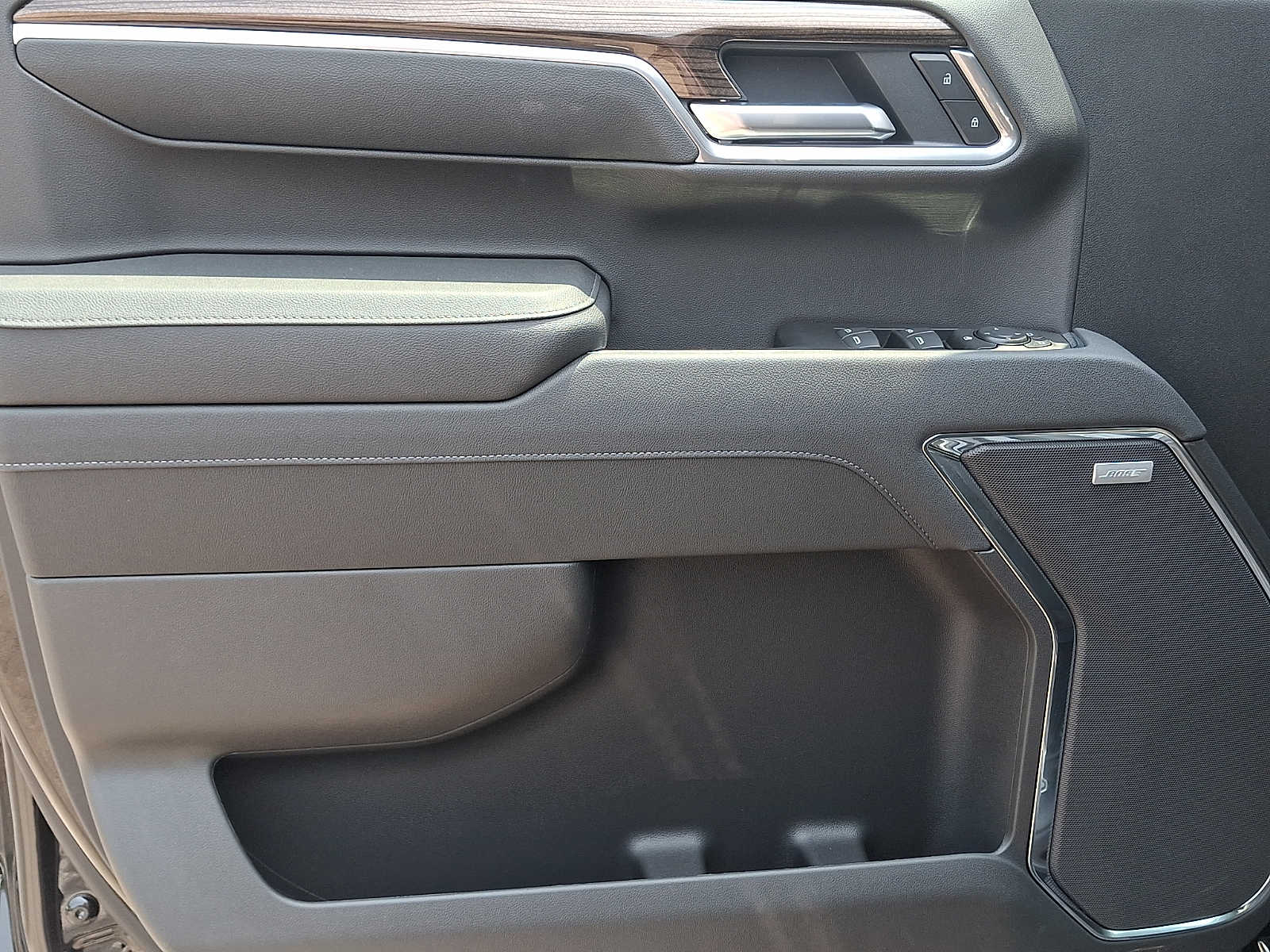 2026 Chevrolet Silverado 1500 RST - Photo 10