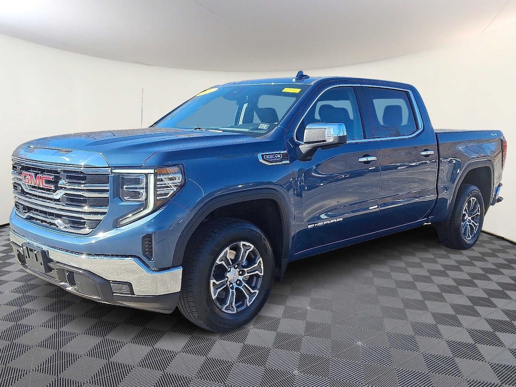 Used 2024 GMC Sierra 1500 SLT Truck