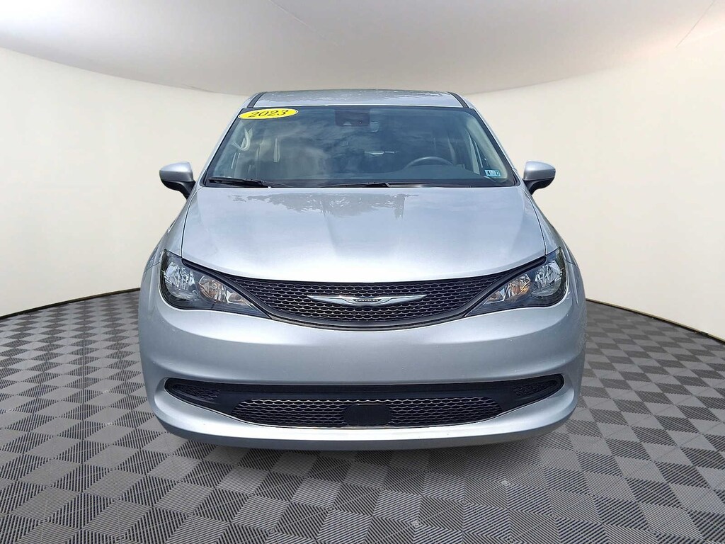 Used 2023 Chrysler Voyager LX