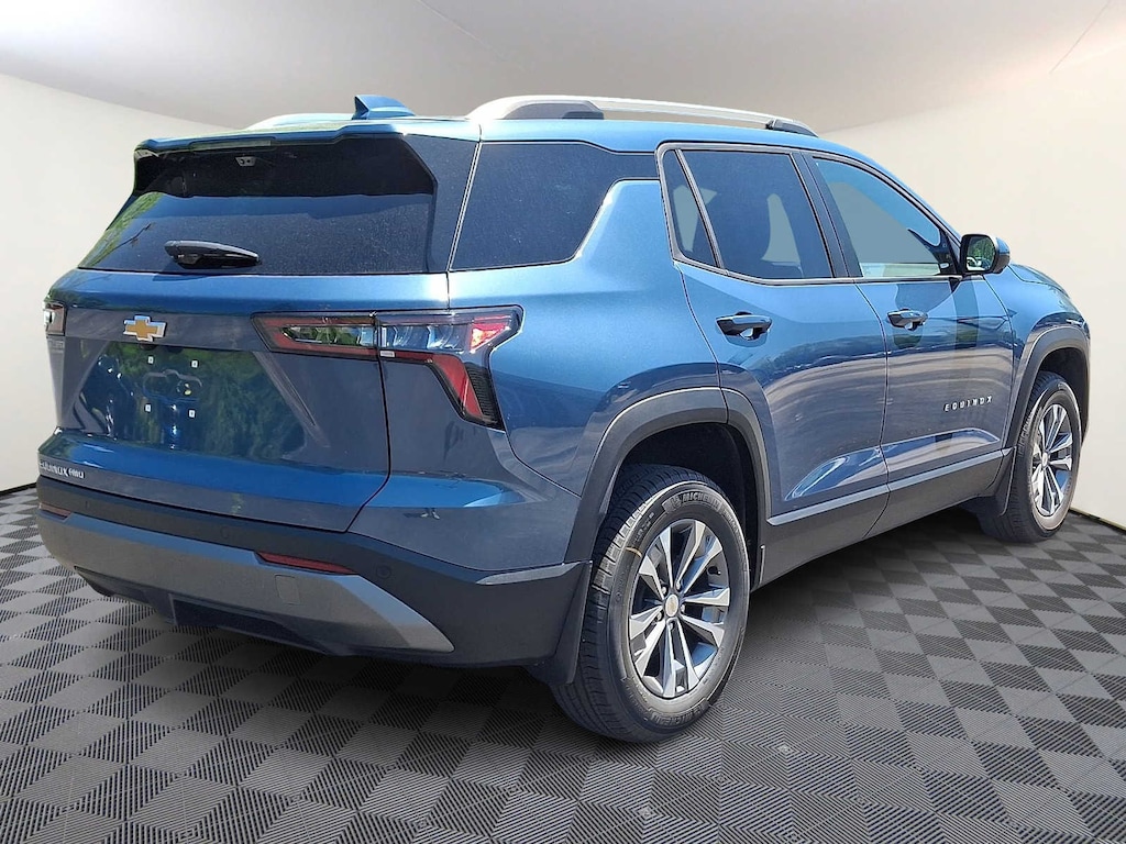 New 2026 Chevrolet Equinox LT SUV
