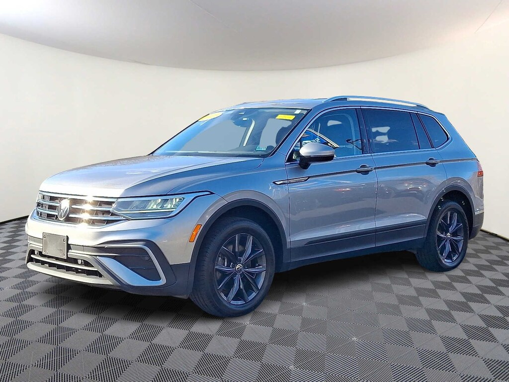 Used 2022 Volkswagen Tiguan SE