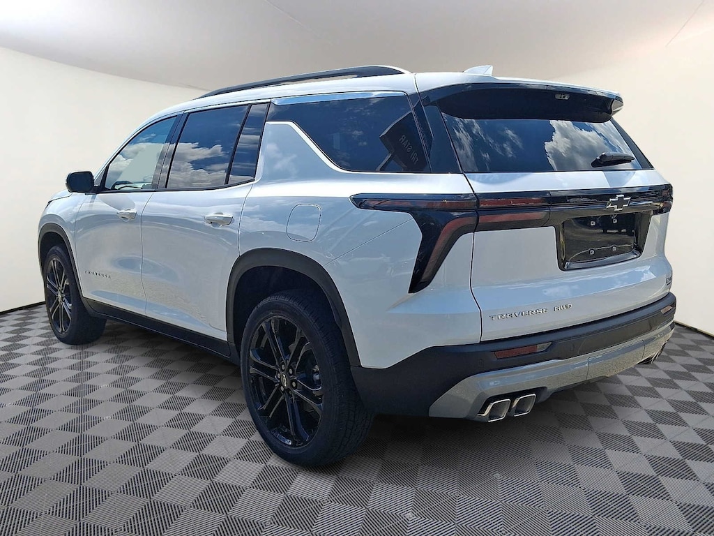New 2026 Chevrolet Traverse LT SUV